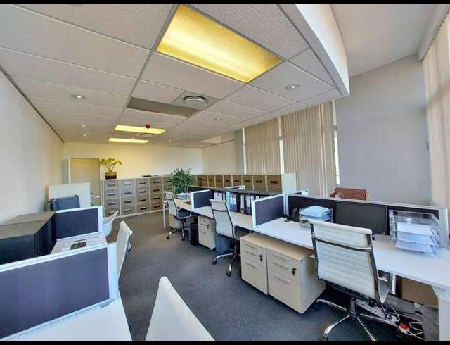 BUSINESS PROPERTY TO RENT IN TYGER VALLEY